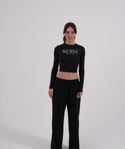 Modern Black Women's Sport Set – Comfortable & Stylish